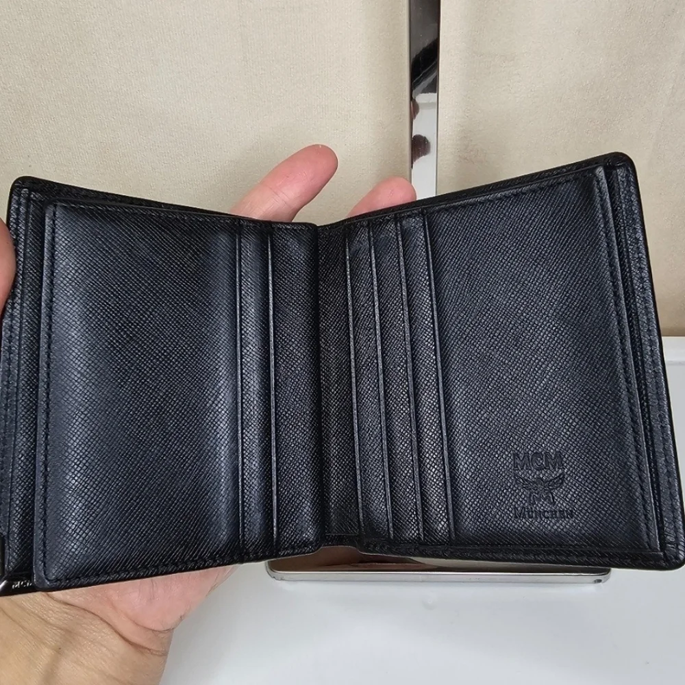🖤▪️MCM ▪️BLACK Leather MEN’S WALLET